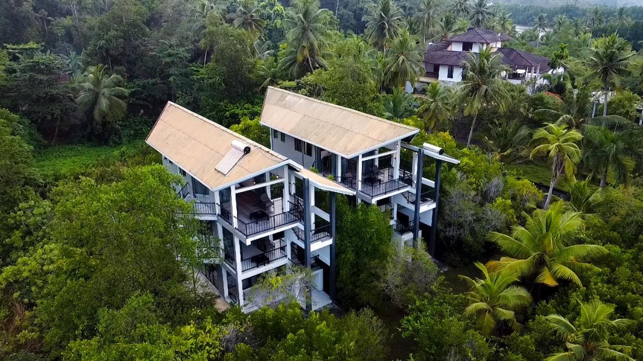 Karawwa Luxury Villas Hikkaduwa Ngoại thất bức ảnh